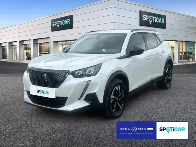 Gebraucht Peugeot 2008 Allure 131 PS (96 kW) 2024 Lack weiss perlglänzend/typ auss SUV