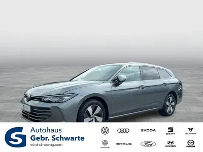Gebraucht VW Passat Business 150 PS (110 kW) 2025 Grau Kombi