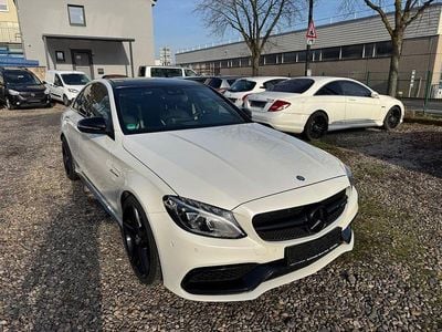 Diamantweiss Gebraucht 2016 Mercedes C63S AMG AMG Limousine | 44.199 € (Etwas zu teuer)