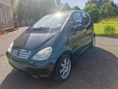 Gebraucht Mercedes A160 Avantgarde 105 PS (77 kW) 2001 Schwarz Limousine