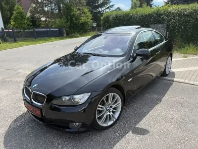 Gebraucht BMW 330 Comfort Edition 272 PS (200 kW) 2008 Schwarz Coupé