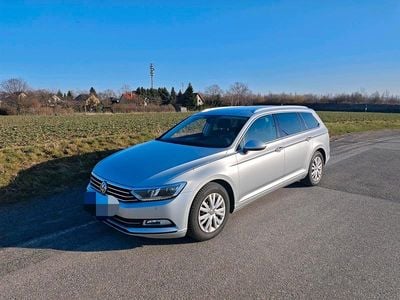 Gebraucht VW Passat 150 PS (110 kW) 2017 Silber Kombi