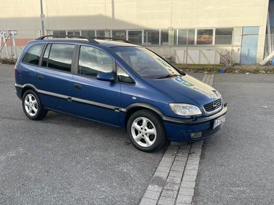 gebraucht Opel Zafira 2.2 // automatik // leder // 7 sitzer