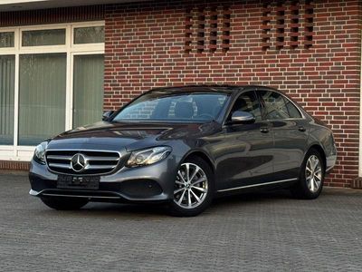Gebraucht Mercedes E220 194 PS (142 kW) 2017 Grau Limousine
