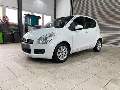 Gebraucht Suzuki Splash 85 PS (62 kW) 2009 Weiß Kleinwagen