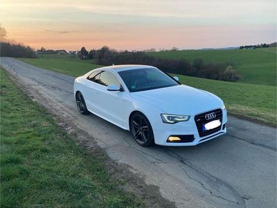 Gebraucht Audi A5 S-Line 177 PS (130 kW) 2012 Weiß Coupé