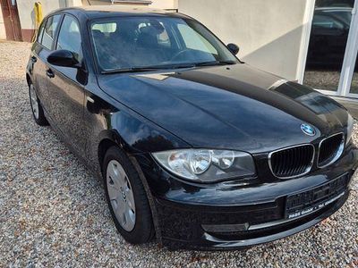 Usata BMW 116 122 CV (89 kW) 2009 Nero Utilitaria