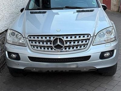 Gebraucht Mercedes ML320 272 PS (200 kW) 2007 Silber SUV