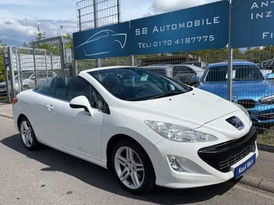 Gebraucht Peugeot 308 CC Platinum 156 PS (114 kW) 2011 Weiß Cabrio