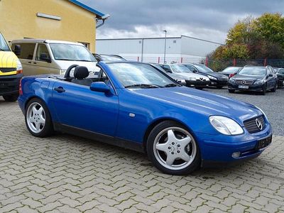 Blau Gebraucht 1998 Mercedes SLK200 AMG Cabrio | 3.999 € (Fairer Preis)
