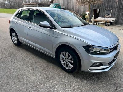 Second-hand VW Polo Highline 95 CP (69 kW) 2018 Argintiu Hatchback
