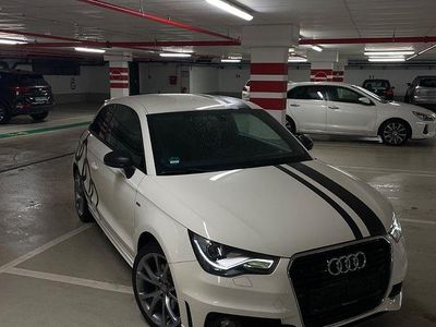Używany Audi A1 S-Line 185 KM (136 kW) 2011 Biały Hatchback