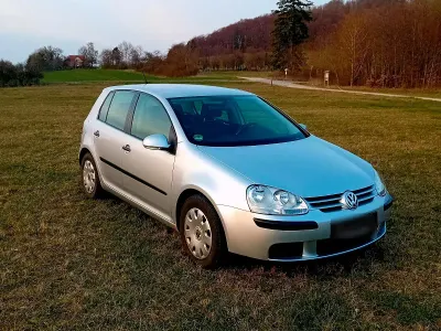 Gebraucht VW Golf IV 102 PS (75 kW) 2005 Silber Limousine