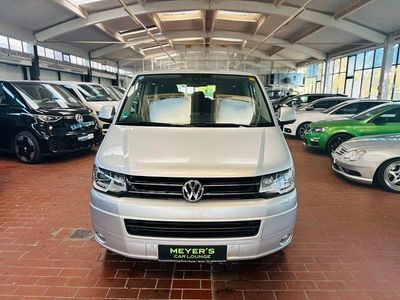 Gebraucht VW Caravelle Comfortline 179 PS (131 kW) 2015 Silber Van / Kleinbus