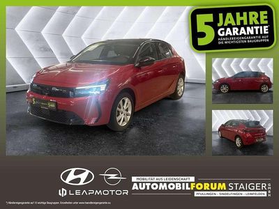 Gebraucht Opel Corsa 101 PS (74 kW) 2023 Lackierung peperoncino red/typ Kleinwagen