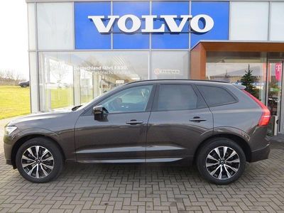 Grau Gebraucht 2022 Volvo XC60 Plus SUV | 35.900 € (Guter Preis)