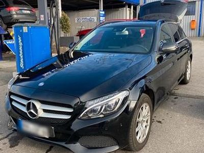 Gebraucht Mercedes C220 170 PS (125 kW) 2014 Schwarz Kombi