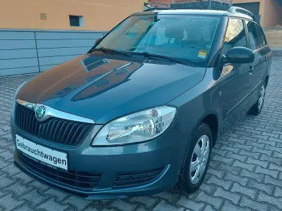 Gebraucht Skoda Fabia Classic 69 PS (50 kW) 2011 Grau Kombi