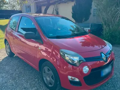 Gebraucht Renault Twingo 75 PS (55 kW) 2012 Rot Kleinwagen