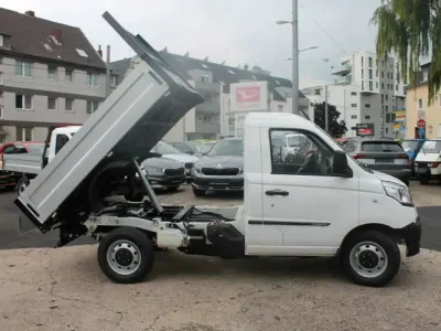 Neu Piaggio Porter 106 PS (77 kW) 2026 Marble weiss SUV