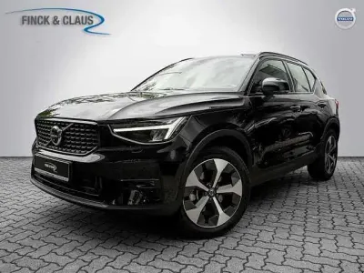 Gebraucht Volvo XC40 145 PS (106 kW) 2023 SUV