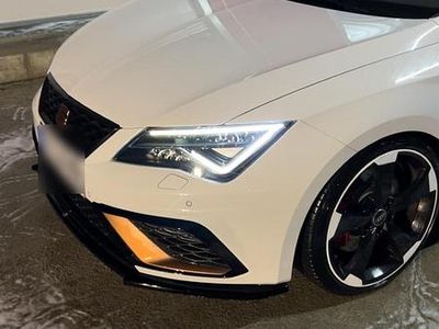 Gebraucht Seat Leon ST CUPRA 300 PS (220 kW) 2018 Weiß Kombi