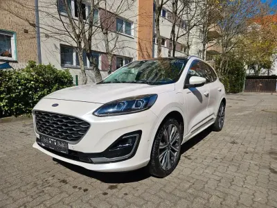 Gebraucht Ford Kuga Vignale 152 PS (111 kW) 2022 Weiß SUV