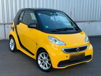 Gebraucht Smart ForTwo Coupé 71 PS (52 kW) 2014 Gelb Coupé