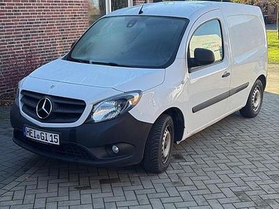 Mercedes Citan 111