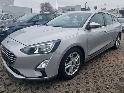 Gebraucht Ford Focus Cool & Connect 120 PS (88 kW) 2020 Silber Kombi