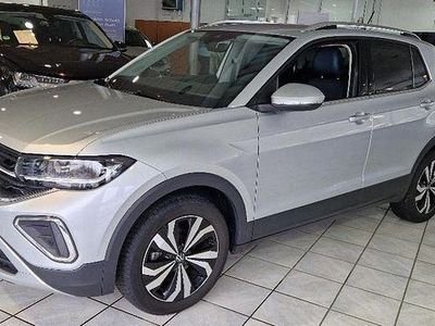 Reflexsilber metallic Gebraucht 2024 VW T-Cross Style SUV | 23.980 € (Guter Preis)