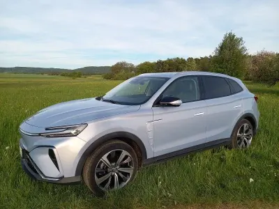 Gebraucht MG Marvel R Luxury 131 kW (179 PS) 2022 Blau SUV