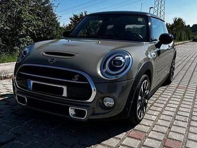 Grau Gebraucht 2018 Mini Cooper S Kleinwagen | 17.500 € (Fairer Preis)