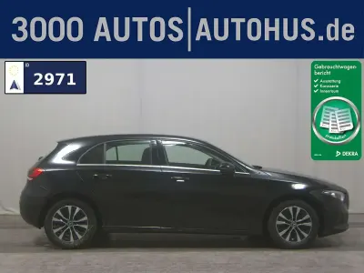 Używany Mercedes A180 Style 116 KM (85 kW) 2023 Czarny Sedan/Limuzyna