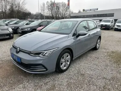 Gebraucht VW Golf VIII Basis 90 PS (66 kW) 2022 Andere Limousine
