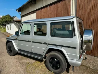 Gebraucht Mercedes G320 211 PS (155 kW) 1995 Silber SUV