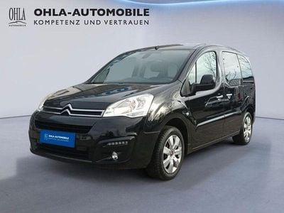 Gebraucht Citroën Berlingo SELECTION 98 PS (72 kW) 2018 Lack onyx schwarz/deckende lackierung Van / Kleinbus