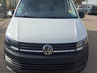 Gebraucht VW Transporter 102 PS (75 kW) 2019 Weiß Van