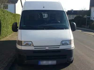 Usata Peugeot Boxer 107 CV (78 kW) 2001 Bianco Furgone
