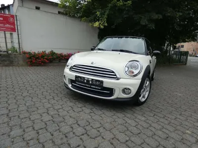 Gebraucht Mini Cooper 122 PS (89 kW) 2014 Pepper white Kleinwagen