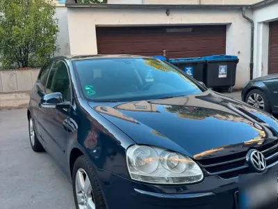 Gebraucht VW Golf V 80 PS (58 kW) 2008 Blau Kleinwagen