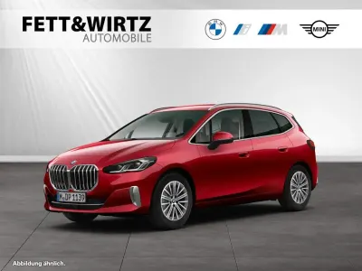 Gebraucht BMW 220 Active Tourer Luxury Line 163 PS (119 kW) 2025 Fire red Van / Kleinbus