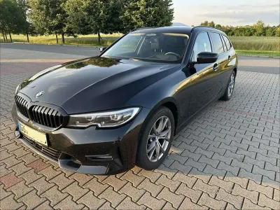 Gebraucht BMW 320 Sport Line 190 PS (139 kW) 2020 Schwarz Kombi