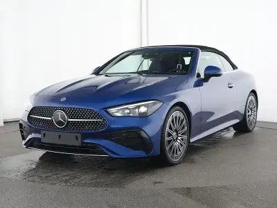 Używany Mercedes CLE300 AMG 258 KM (189 kW) 2025 Niebieski Kabriolet