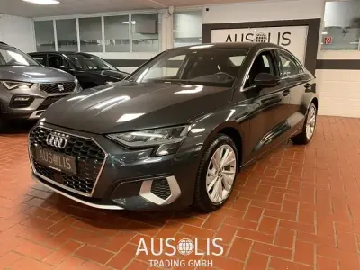 Używany Audi A3 Advanced 116 KM (85 kW) 2021 Szary Sedan/Limuzyna