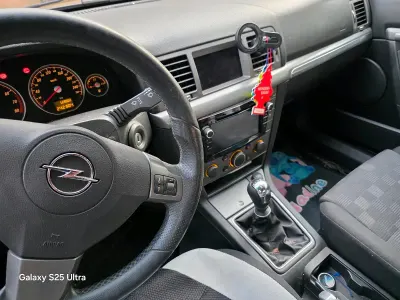 Gebraucht Opel Vectra GTS 177 PS (130 kW) 2008 Grau Limousine