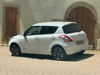Gebraucht Suzuki Swift X-TRA 94 PS (69 kW) 2016 Weiß Kleinwagen