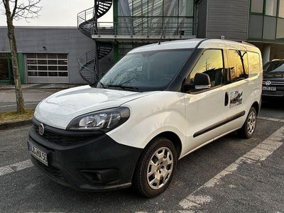 Weiß Gebraucht 2019 Fiat Doblò Van / Kleinbus | 10.990 € (Fairer Preis)