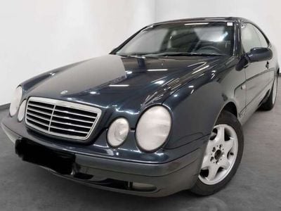 Mercedes CLK230