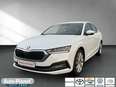 Gebraucht Skoda Octavia Style 150 PS (110 kW) 2022 Weiß Limousine
